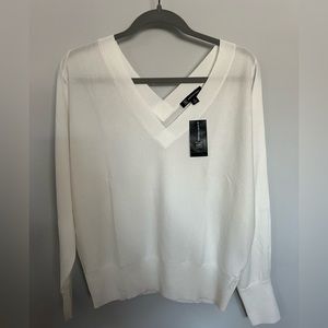 INC  WOMENS DOUBLE V SWEATER